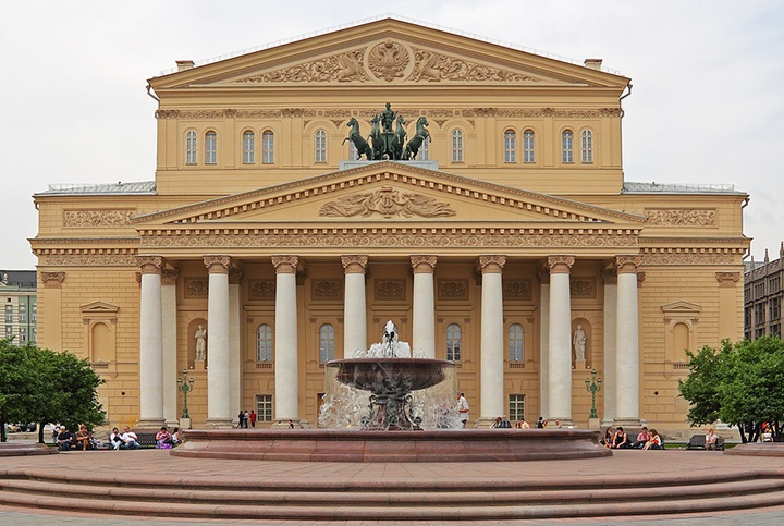 1280px-moscow_05-2012_bolshoi_after_renewal.jpg__1565004358__79665__vid301735e.jpg