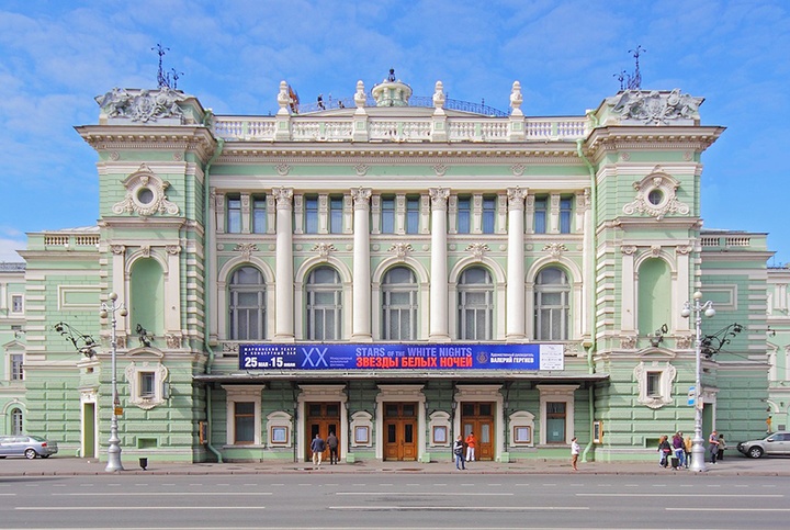 1280px-spb_06-2012_mariinskytheatre_copy.jpg__1565004445__47745__vid301737e.jpg