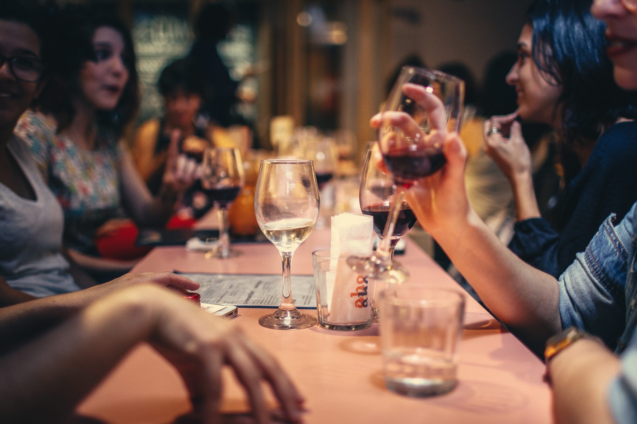 adult-bar-blur-696218.jpg