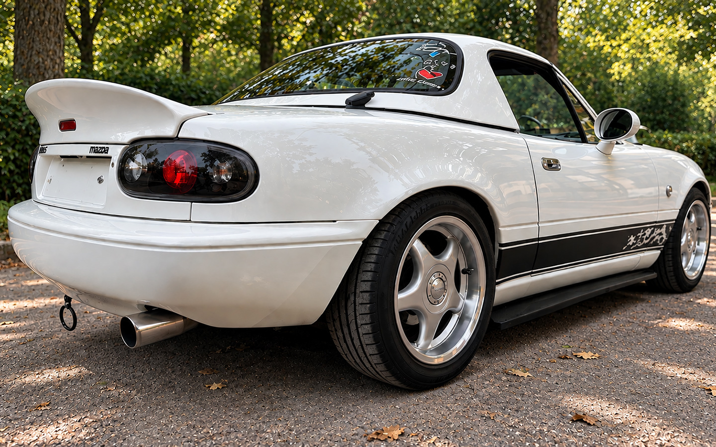 Mazda MX-5 попала в книгу рекордов Гиннесса как самый продаваемый родстер